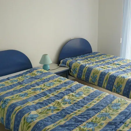 דירה Tadornes 1 - Rez De Jardin, Piscine - T331 *